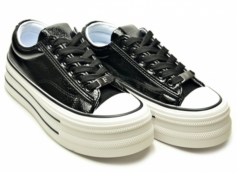 Trampki czarne 38 FILIPPO 7862 lakier półbuty damskie  lakierowane