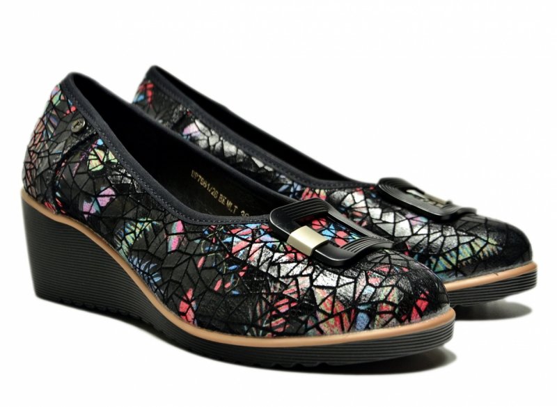 Czółenka czarne 41 skóra FILIPPO 7661 na koturnie skórzane kolorowe półbuty