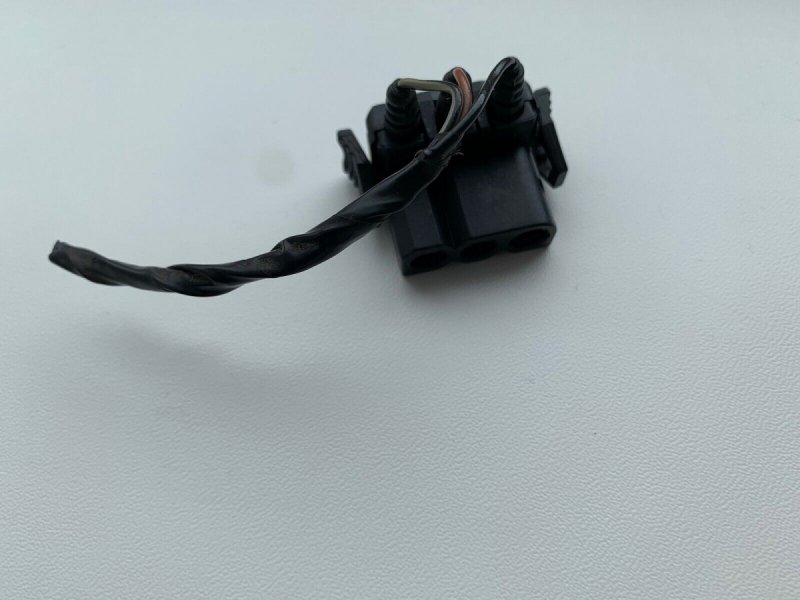 WTYCZKA SILNICZEKA REGULACJI LAMP BMW Z3 + WIĄZKA 1382559