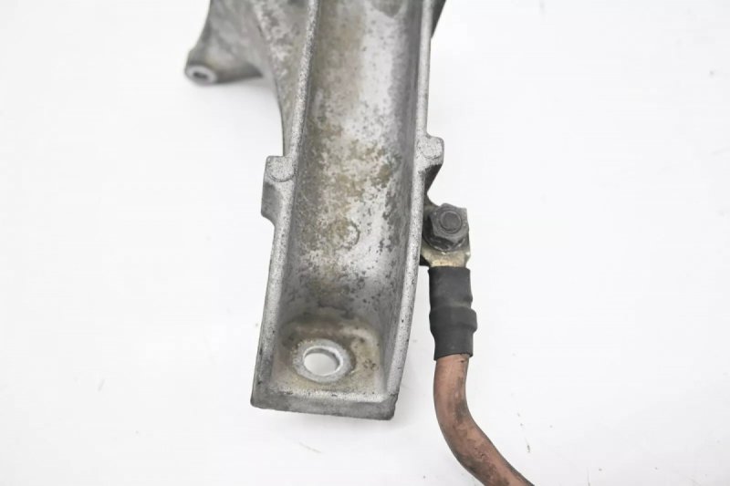 ŁAPA SILNIKA PRAWA BMW Z3 m43 m44 1137014 1,9