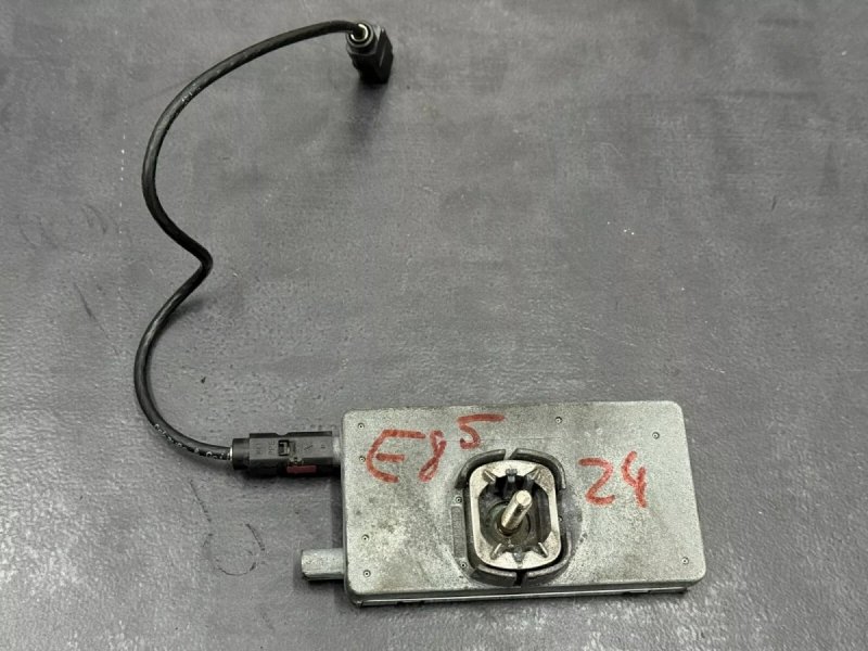 ANTENA WZMACNIACZ MODUŁ ANTENY BMW Z4 E85 E86 6913896