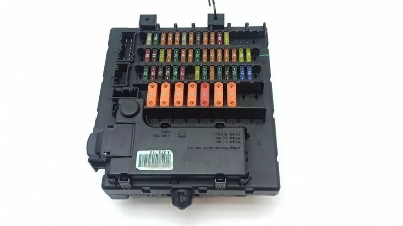 MODUŁ BSI SKRZYNKA BEZPIECZNIKÓW BMW Z4 E85 E86 8378113
