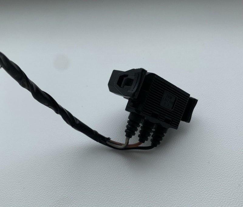 WTYCZKA SILNICZEKA REGULACJI LAMP BMW Z3 + WIĄZKA 1382559