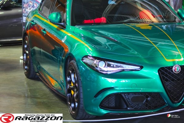 Dokładki progów side lips STILE ITALIA CARBON Alfa Romeo Giulia 2016 - 2024
