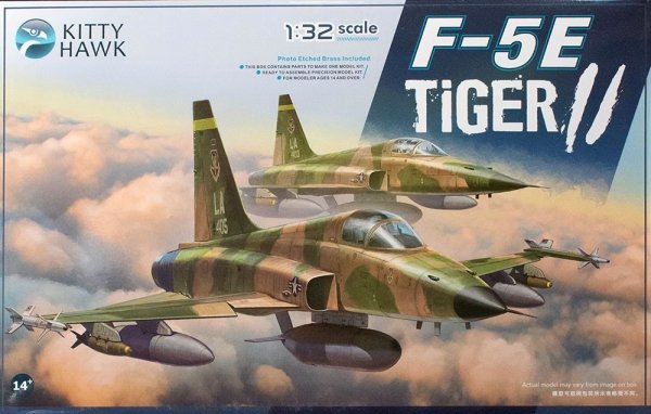 Kitty Hawk/Zimi Model 32018 F-5E Tiger II 1/32