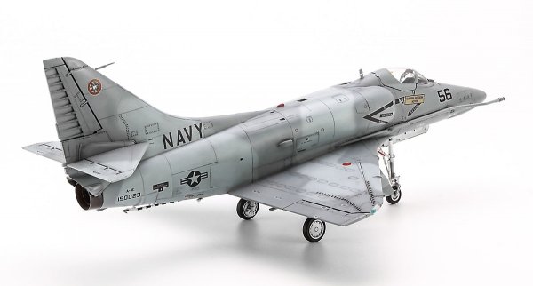 Hasegawa 07523 A-4E Skyhawk 'Top Gun' 1/48