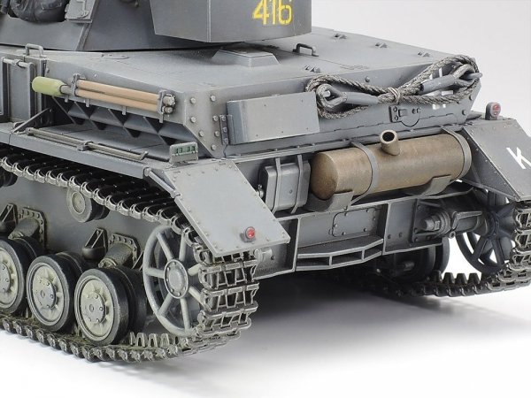 Tamiya 35374 1/35 German Panzerkampfwagen IV Ausf.F