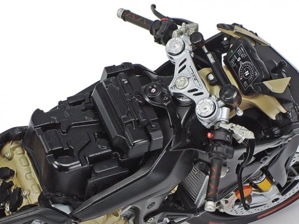 Tamiya 14140 1/12 Ducati Superleggera V4