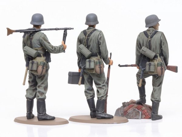 Tamiya 32602 1/48 WWII Wehrmacht Infantry Set