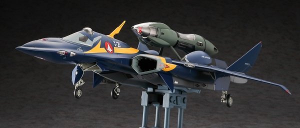 Hasegawa 65887 Macross Plus YF-21 w/ Fast Pack &amp; Fold Booster 1/72