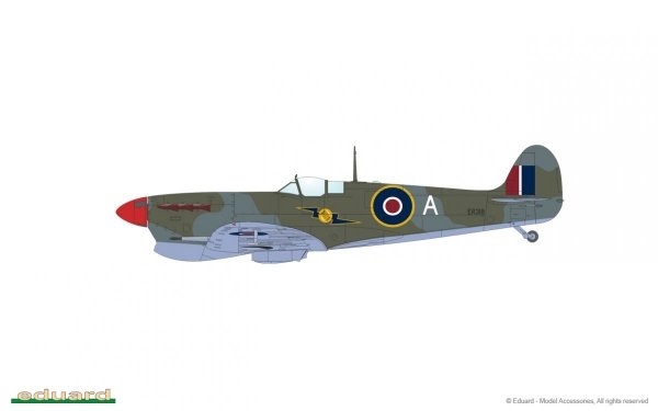 Eduard 11157 Spitfire Mk.V Story: Southern Star Dual Combo