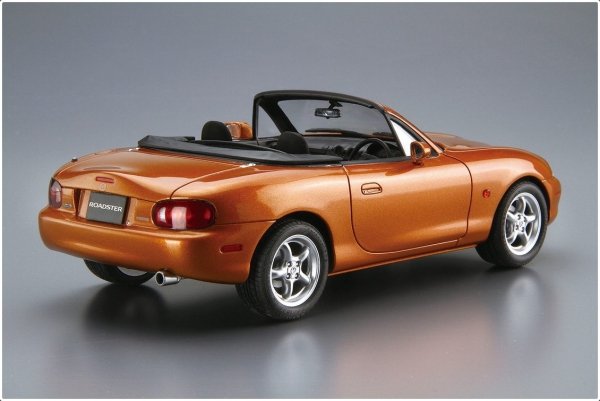 Aoshima 05792 MAZDA NB8C ROADSTER RS '99 1/24