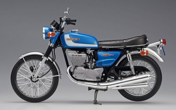 Hasegawa 21505-BK5 Suzuki GT380 1/12