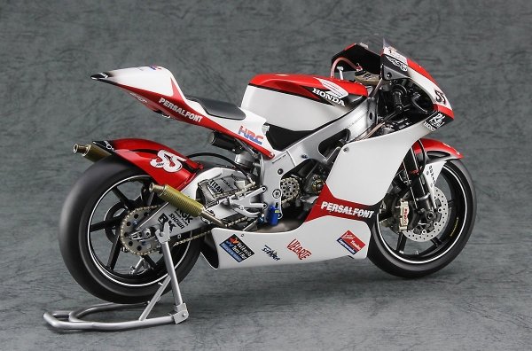Hasegawa 21742 Honda RS250RW &quot;2009 WGP250&quot; 1/12