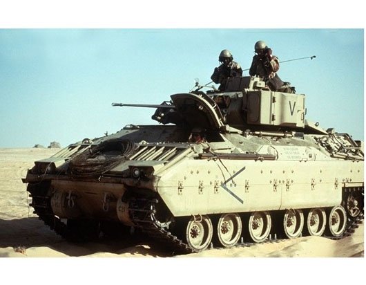 Trumpeter 07295 1/72 M2A0 Bradley