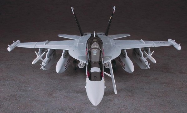 Hasegawa PT52-07252 EA-18G Growler 1/48