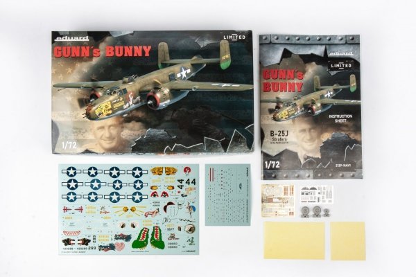 Eduard 2139 B-25J Mitchell GUNN's BUNNY Limited edition 1/72