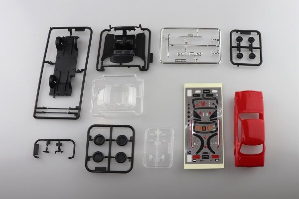 Aoshima 05884 1/32 SNAP KIT#09-C Nissan Skyline 2000 GT-R (Red)