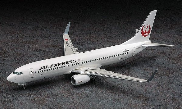 Hasegawa 10739 1/200 JAL EXPRESS B737-800