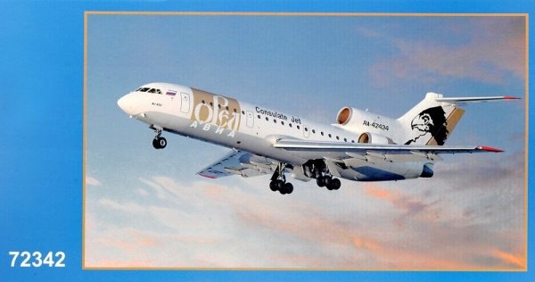 Amodel 72342 Yak-42D