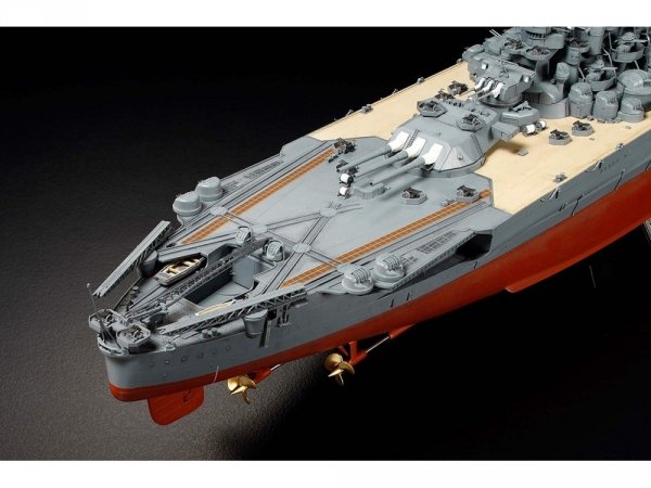 Tamiya 78025 1/350 IJN Yamato