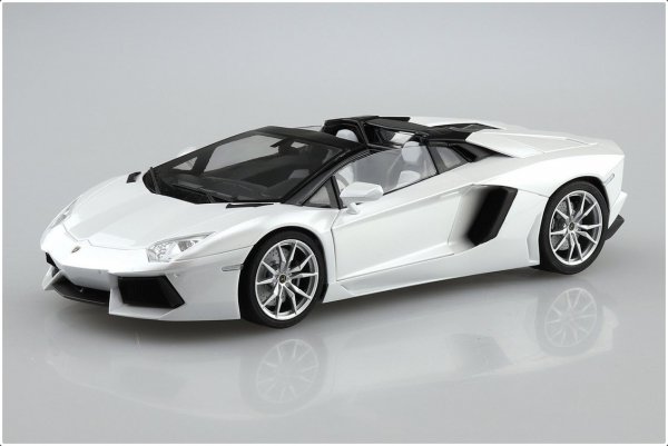 Aoshima 05866 1/24 SC#8 Lamborghini Aventador Roadster Lp7004