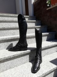 Czapsy skórzane SOFT-FIT czarne
