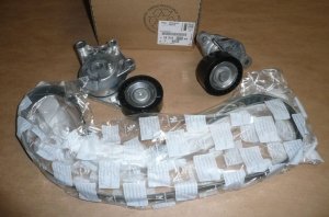 ORIGINAL Keilrippenriemen Satz Peugeot Citroen BERLINGO C4 308 PARTNER 1.6 HDi , 1631481680