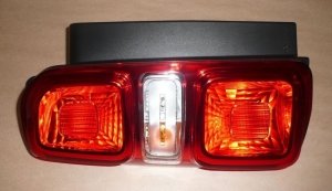 ORIGINAL Heckleuchte Rückleuchte links PSA JUMPY EXPERT 9808243180