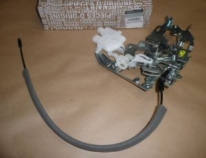 Original Heckklappenschloss Türschloss Renault Master III Movano NV400 , 906123257R , 8200766888