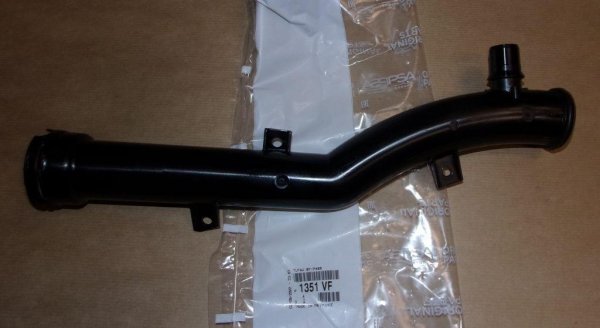 ORIGINAL Citroen Peugeot Kühlerschlauch Wasserschlauch C4 207 308 , 1351VF , 1351.VF