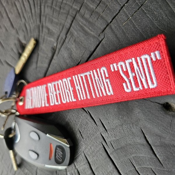 Brelok - Removka  - Remove before hitting SEND