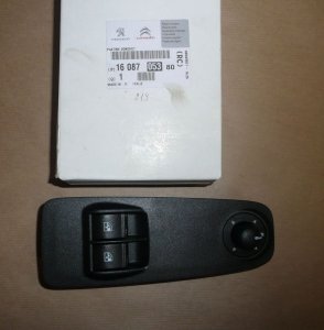 BOUTON DE LEVAGE/ABAISSEMENT DE VITRE Citroën Jumper III P BOXER III ,  1608705380
