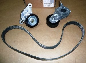 Kit de courroie CITROEN C C3,C4,PEUGEOT 208,308 1.6HDI CITROEN BERLINGO,C3/C4 PICASSO,C5(X7),DS3/4/5,PEUGEOT 508,2008,3008,5008,