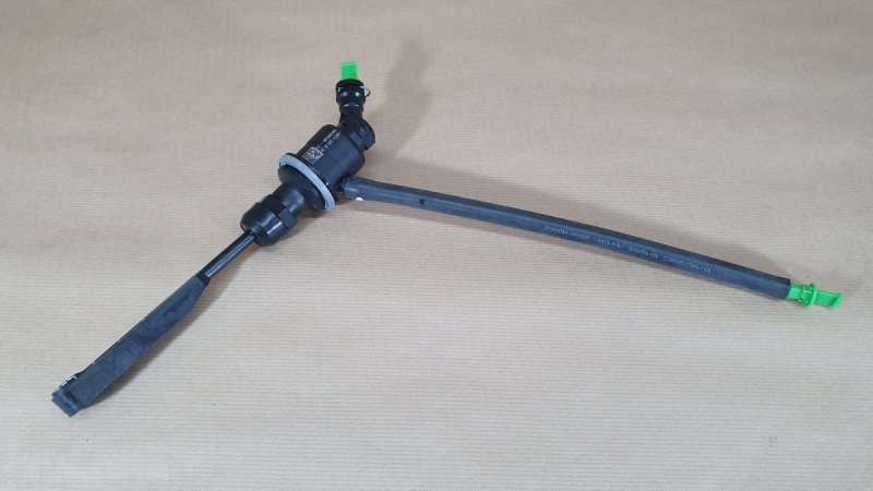 Pièce d’origine Émetteur d’embrayage pour Renault Master III, 3061000Q2E , 306106218R