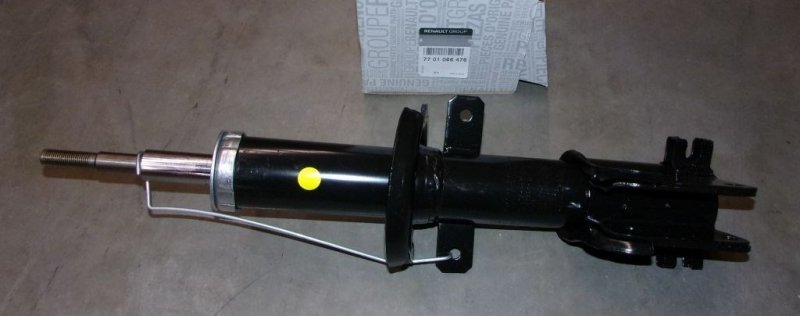 Original  Amortisseur avant Renault Trafic II ,  7701066476