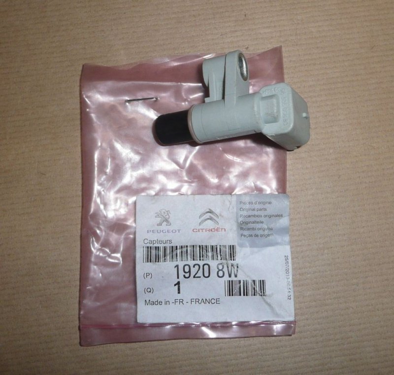 Capteur de position d'arbre à cames Citroën C4, Citroën C5, Peugeot 206, Peugeot 307, 1920.8W, 19208W