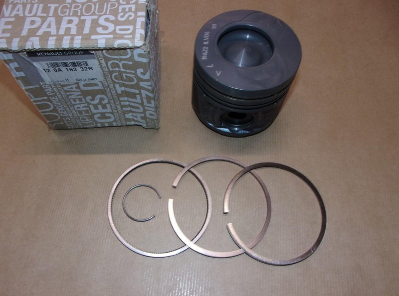 Piston Renault Clio IV 1.5 DCI K9K766, 120A16332R, 