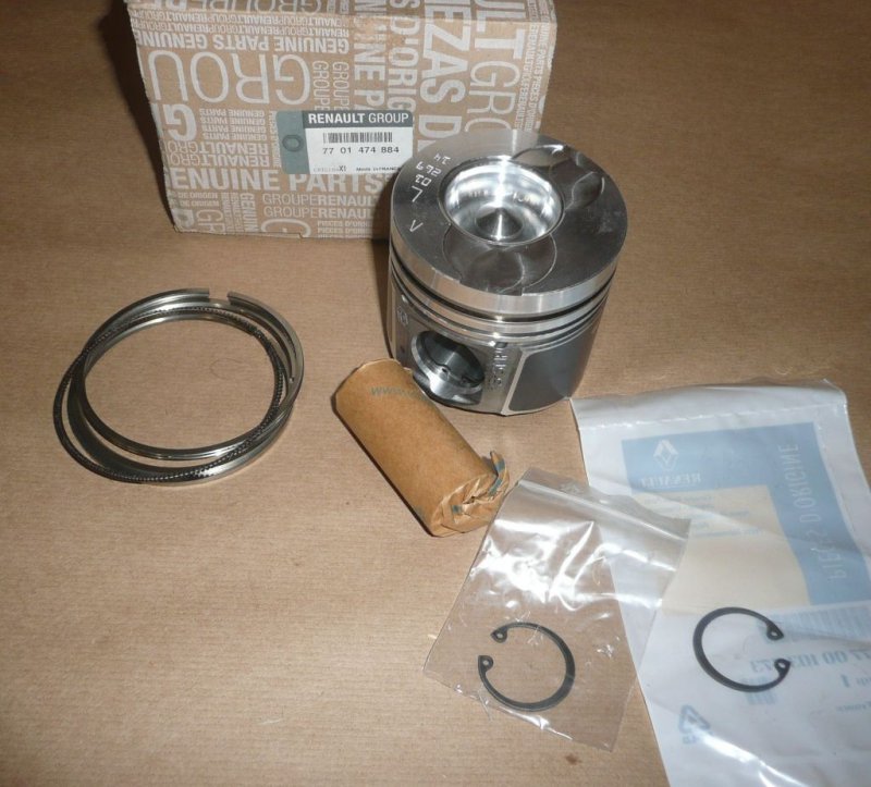 Original  Piston Renault Master II 1.9dci ,  7701474884