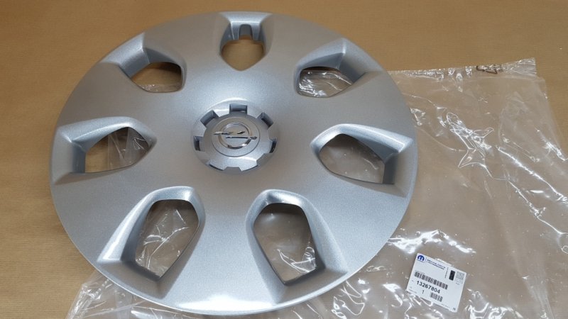 Enjoliveur de roue d'origine Opel Astra J 17 pouces  ,13267804