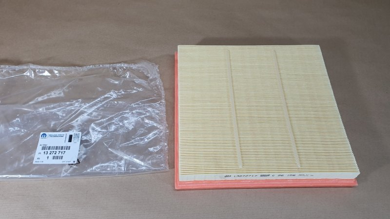 Pièce d’origine  Filtre à air pour Opel ASTRA J 1.4/1.6, 13272717