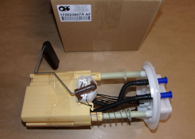 Pompe à carburant complète Renault Express 1.5DCI, 172023807R, 