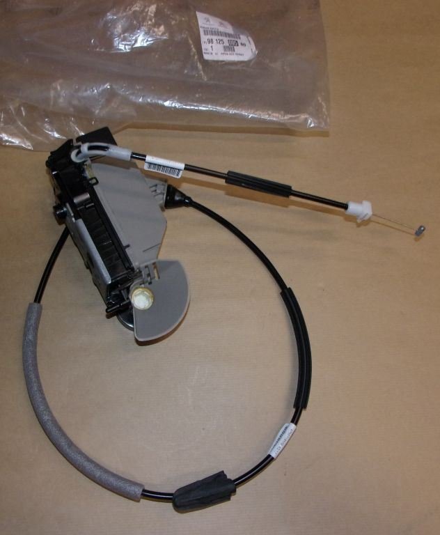 Serrure de porte Peugeot 208 avant gauche, 9812500580, 9812500580,