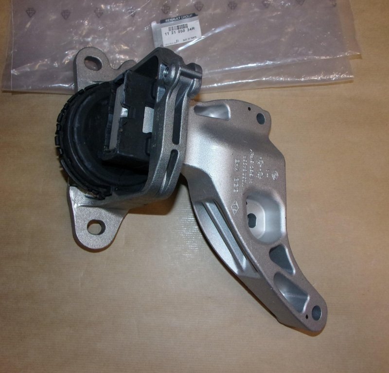 Support moteur Renault Trafic III 2.0DCI, 112105034R, 