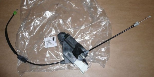 Serrure de porte avant gauche Citroën C4 I 5T, 9135FA, 9135.FA, 9683416080