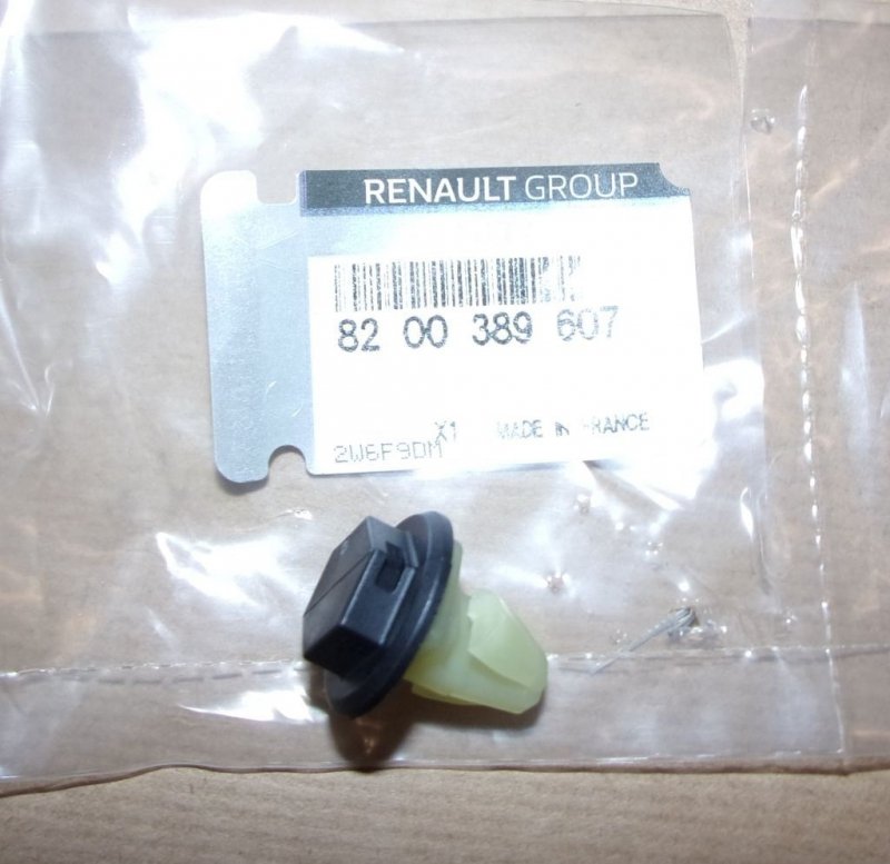 Original  Agrafe d'aile Renault Clio III, IV, Mégane IV, Kangoo II, Scénic III, Twingo II, III , 8200389607
