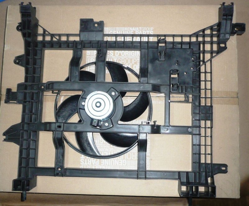 Original  Ventilateur complet Dacia Duster , 8200880554