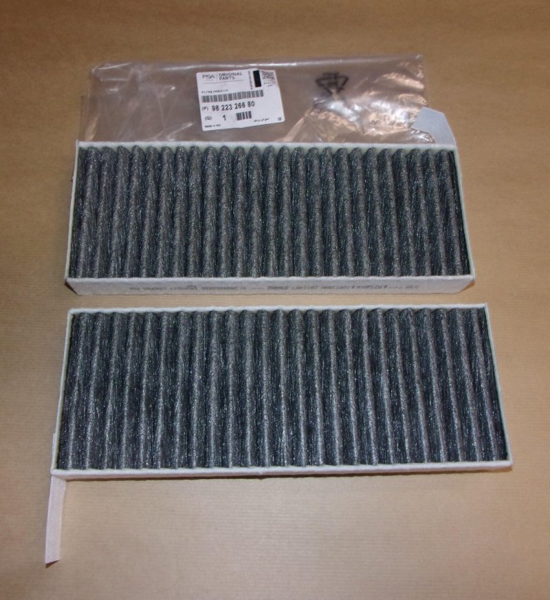 Filtre d'habitacle Peugeot 308 II au charbon 13|}, 9822326680, 9822326680,