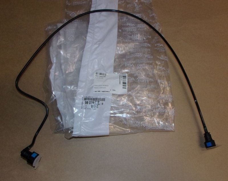 Conduite d'huile Citroën Berlingo 1.6 BlueHDi, 9807909180, 9807909180, 