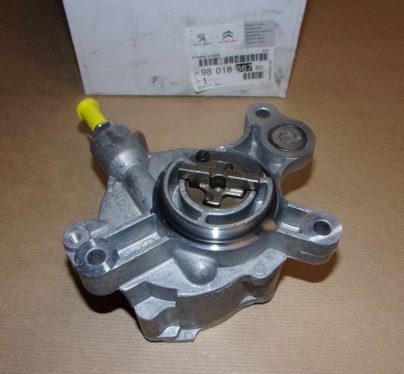 Pompe à vide Citroën C4, Citroën C5 (X7), Peugeot 307 2.0 HDI, 9801888780, 9801888780, 